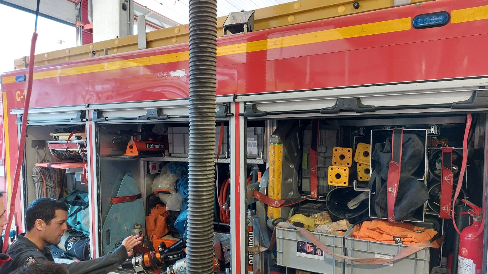 WhatsApp Image 2025-11-24 at 17.26.53(1).jpeg