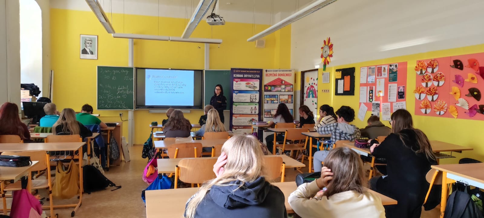 ZŠ Ronov nad Doubravou_2.jpeg