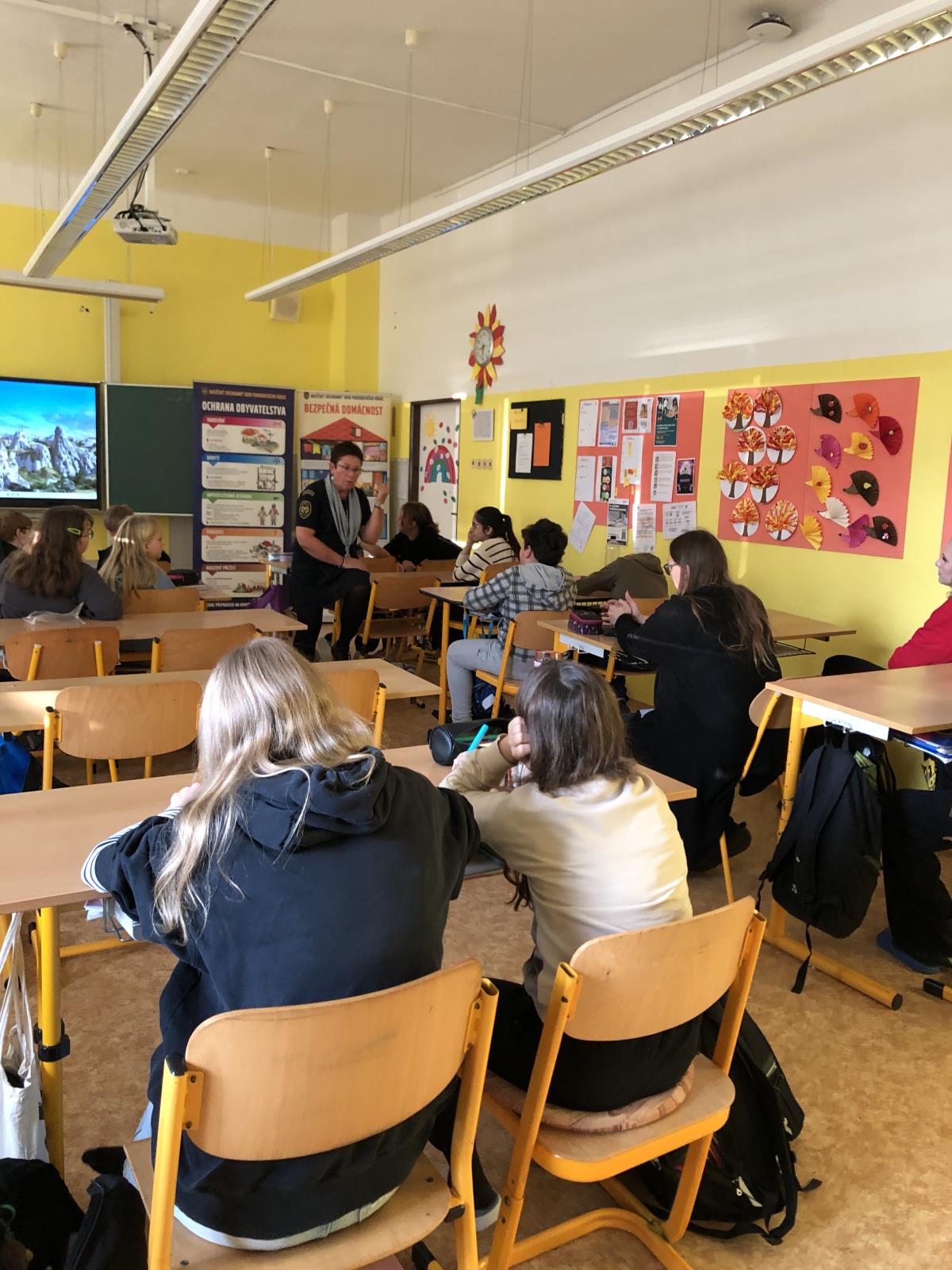 ZŠ Ronov nad Doubravou_4.jpeg