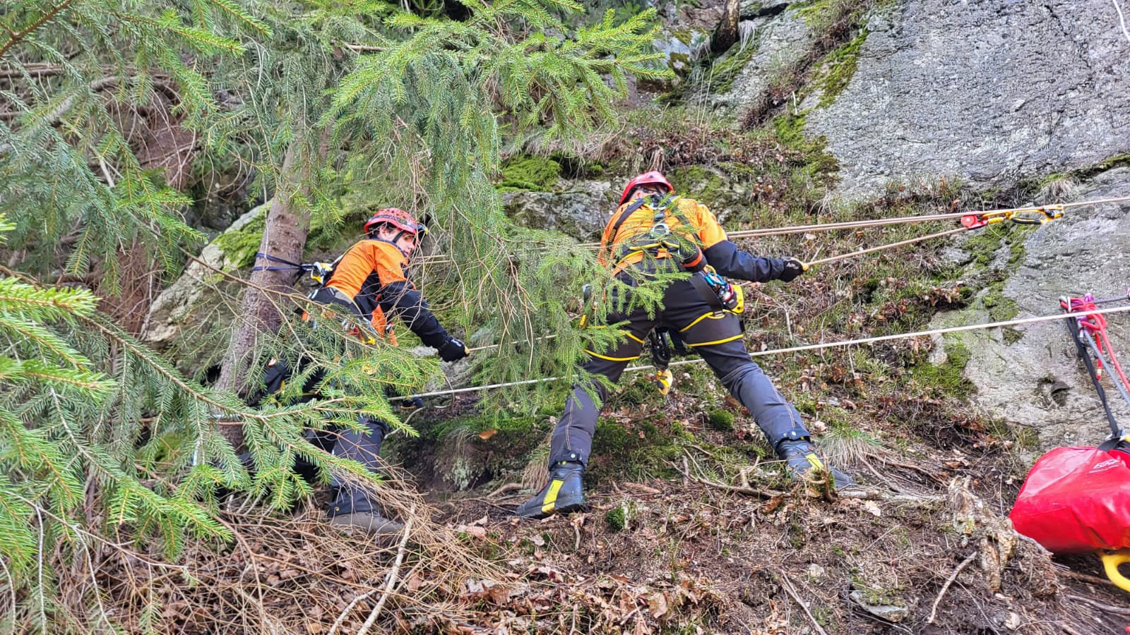 Záchrana ferratisty, Vodní brána