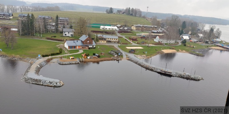 Základna VZS – pohled z vrtulníku.jpg