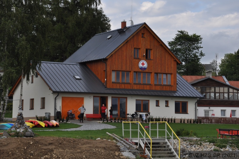 Základna VZS Dolní Vltavice, Lipno.jpg