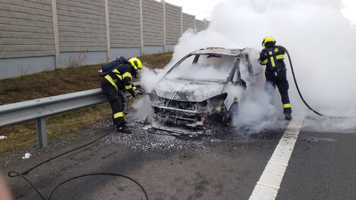 auto D35 1.jpg