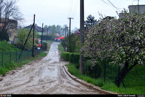 bahnodesteBobcatStaraVesnO (OV)_Lach (2).JPG