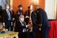 brig. gen. Ing. David Kareš si podává ruku s prezidentem Milošem Zemanem
