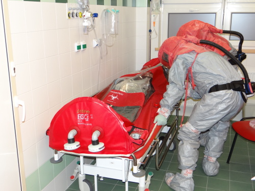 cviceniIZSebolaFNOstrava (25).JPG