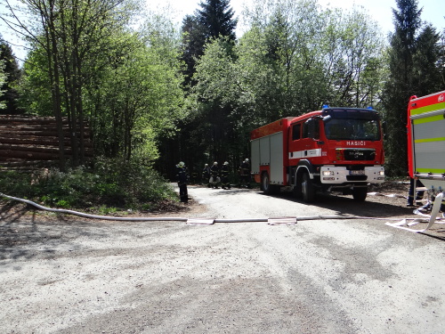 cviceniIZSpozarlesaPrasiva (FM) (24).JPG