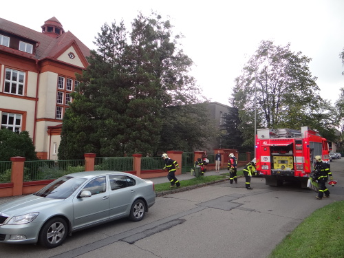 cvicenipozarskolaTrinec (FM) (5).JPG