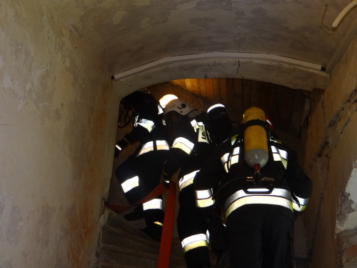 cvicenipozarzamekHradecnadMoravici (OP) (23).JPG