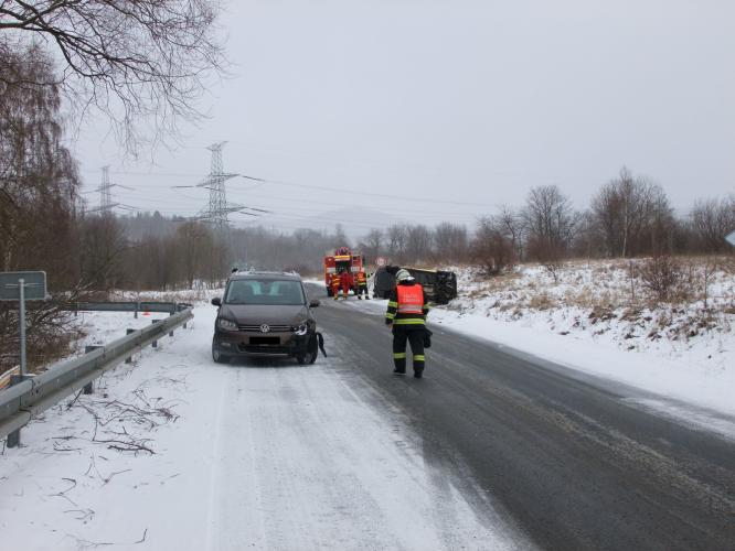 dopravní nehoda sanitka3.JPG