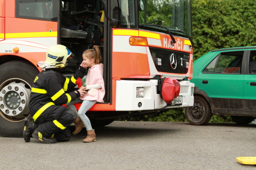 hrackyHasiknavozidlechMSkraj (2).JPG