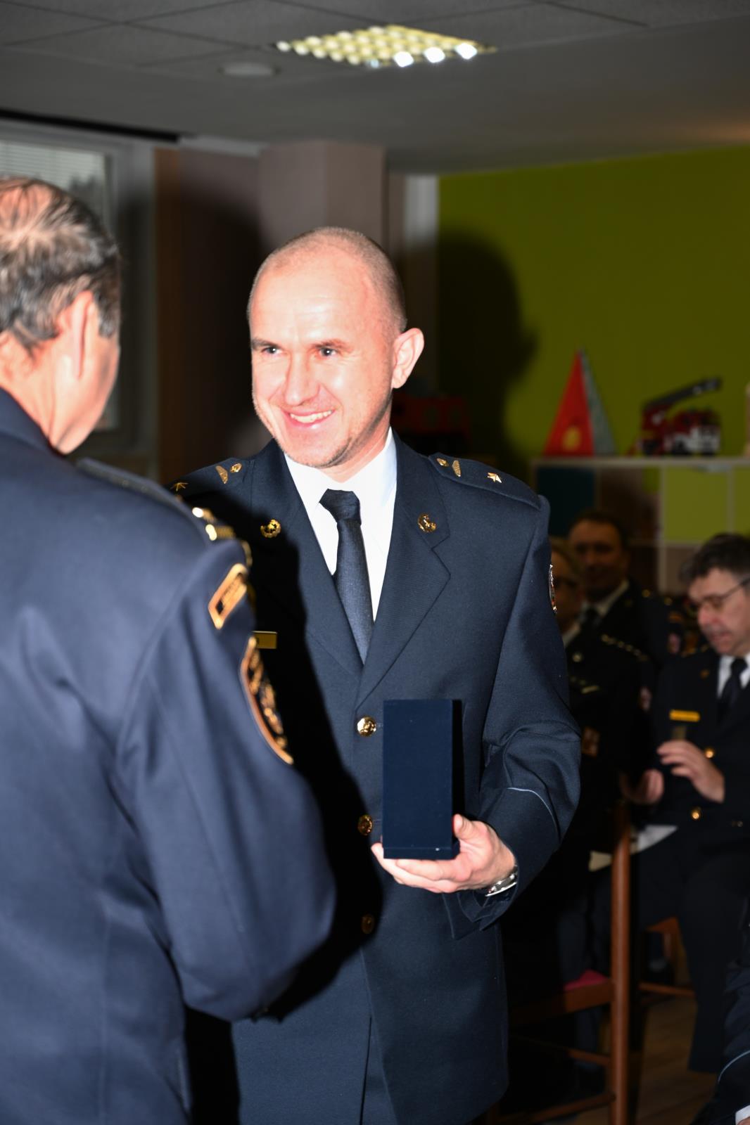 medaile 25 let HZS ČR (127).JPG