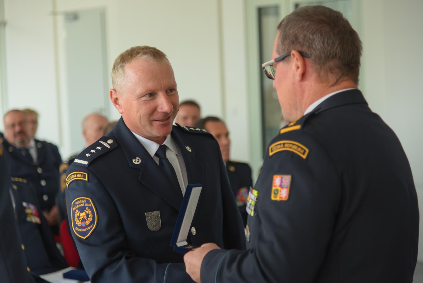 medaile 25 let HZS ČR (41).jpg