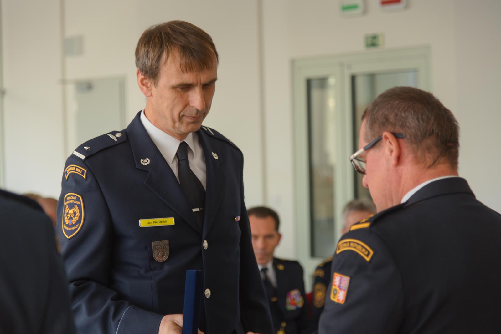 medaile 25 let HZS ČR (47).jpg