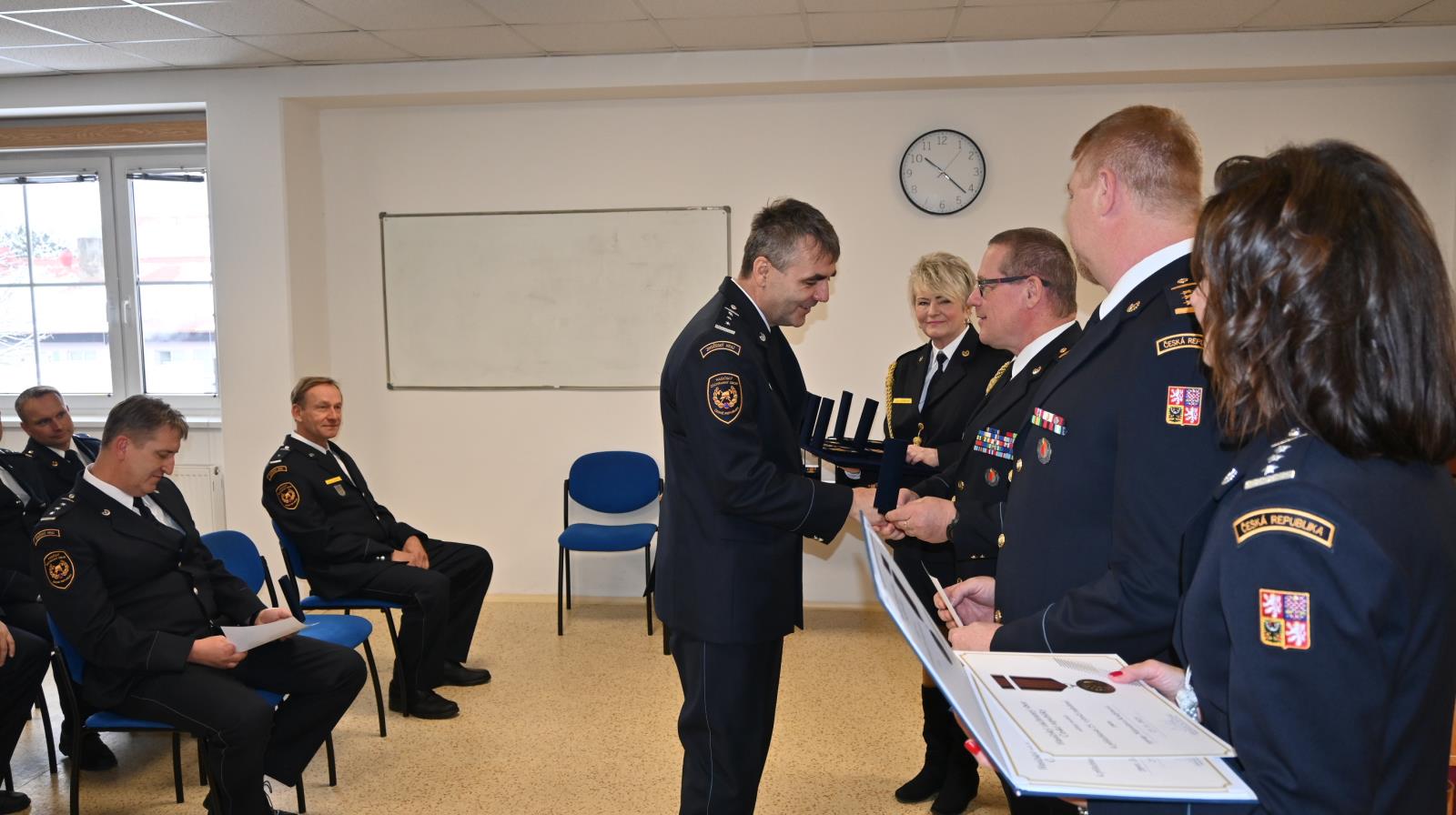 medaile 25 let HZS ČR (97).JPG