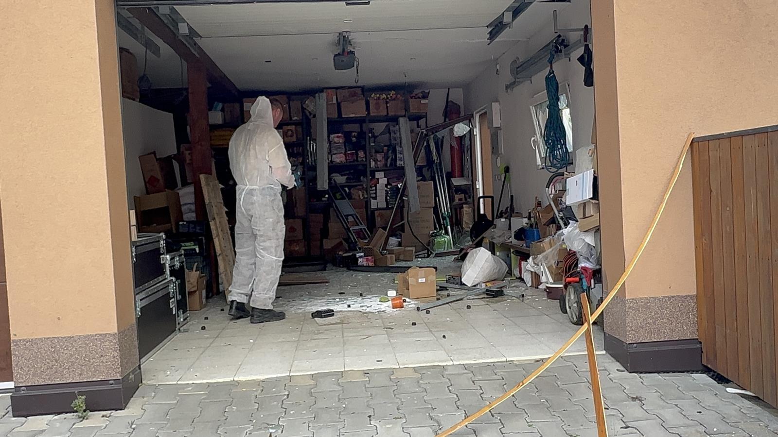 otinoves exploze - poskozene domy