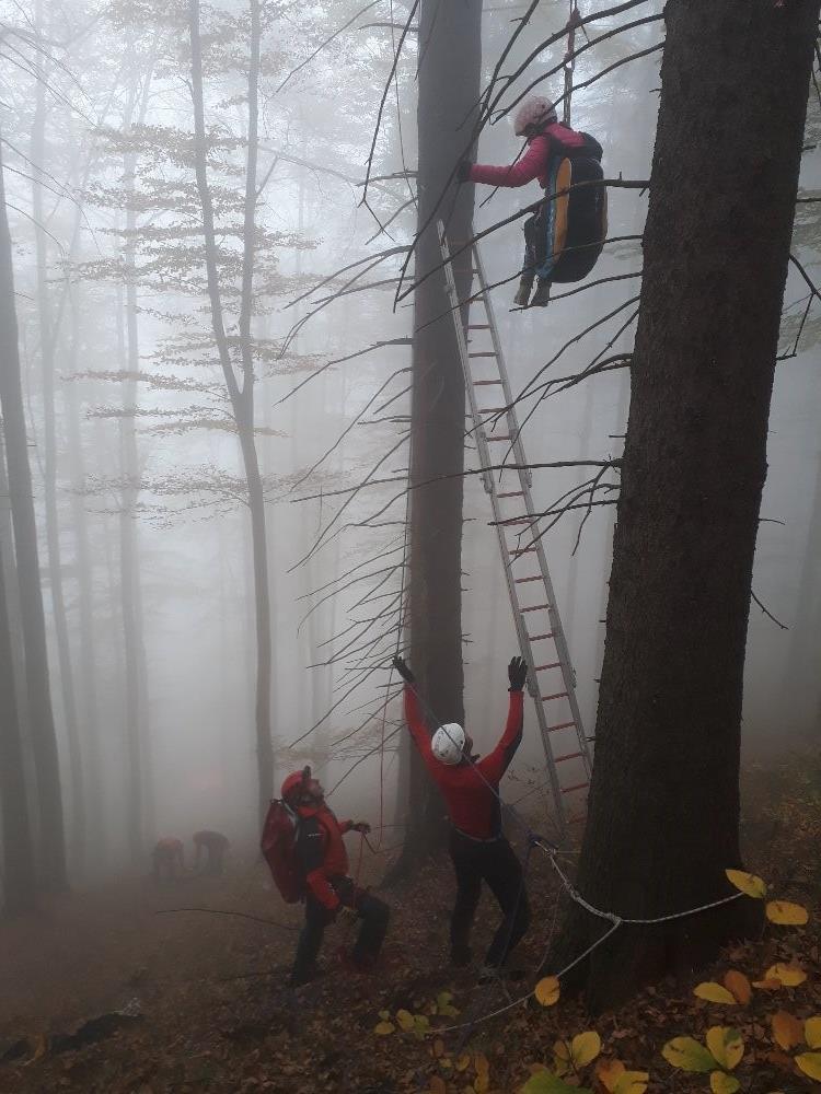 paraglidistkasmrkBeskydy_Javorovy (3).jpg
