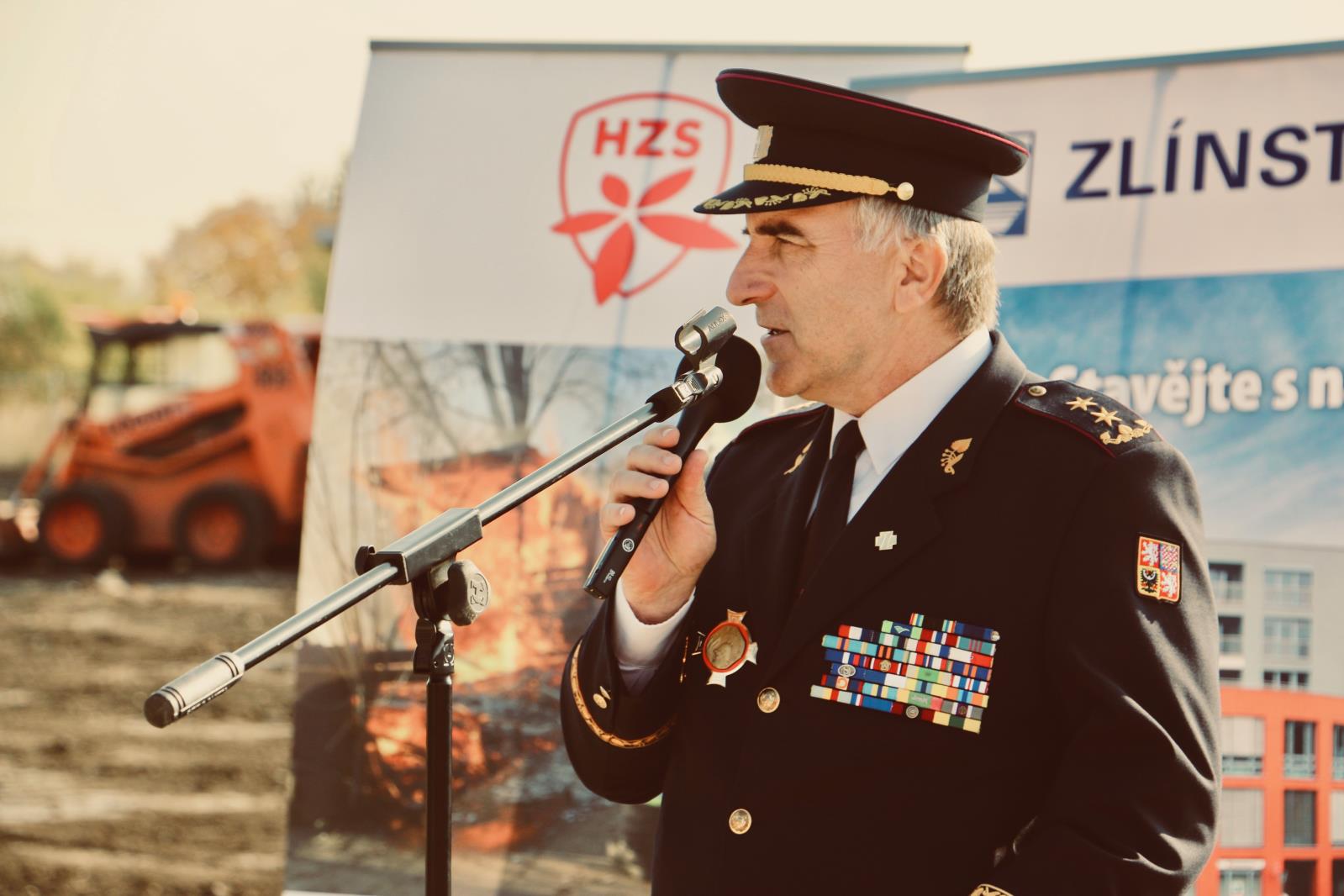 poklepání základního kamene výstavby stanice a územního odboru v Přerově