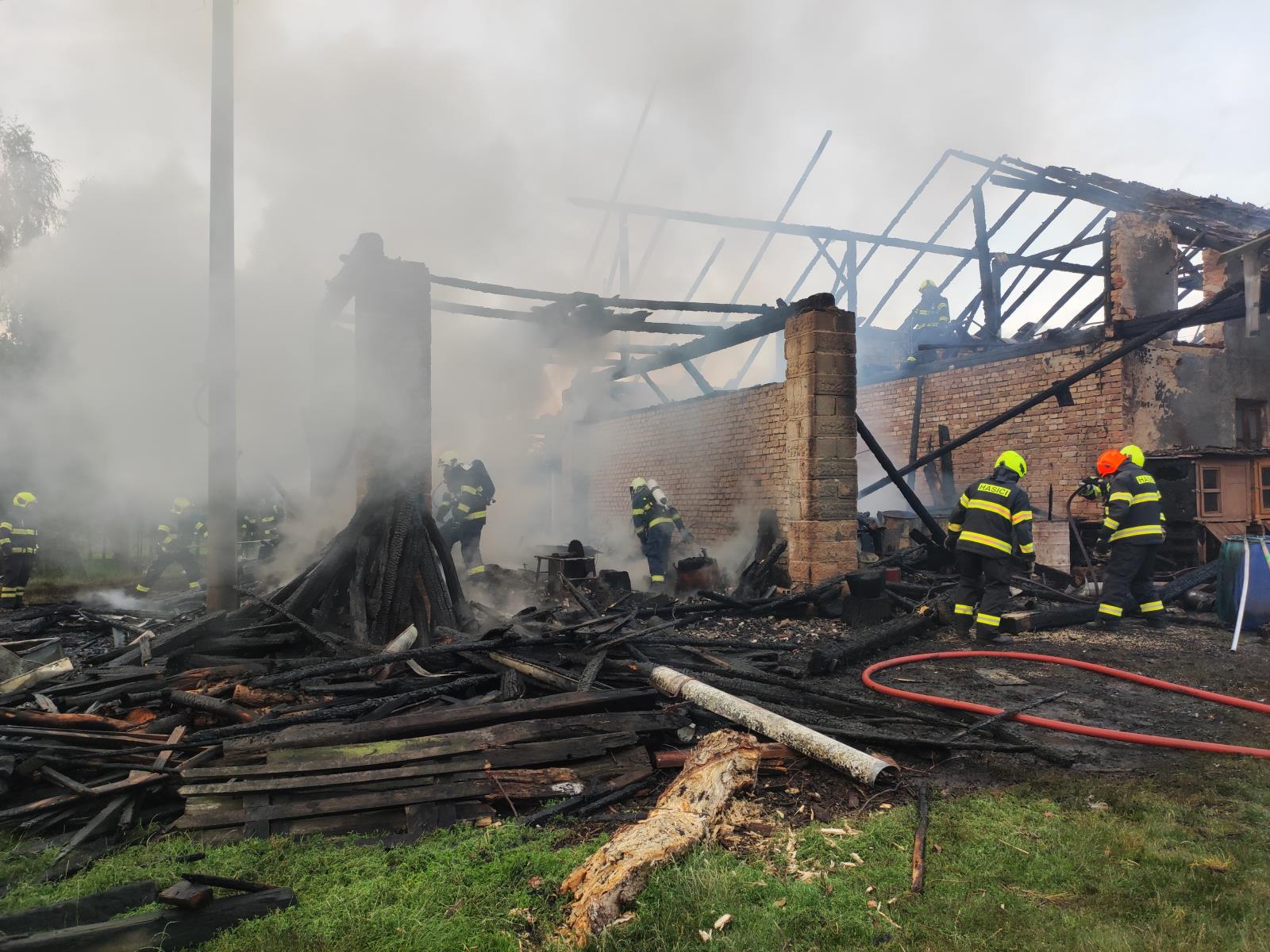 požár Býšť1.jpg