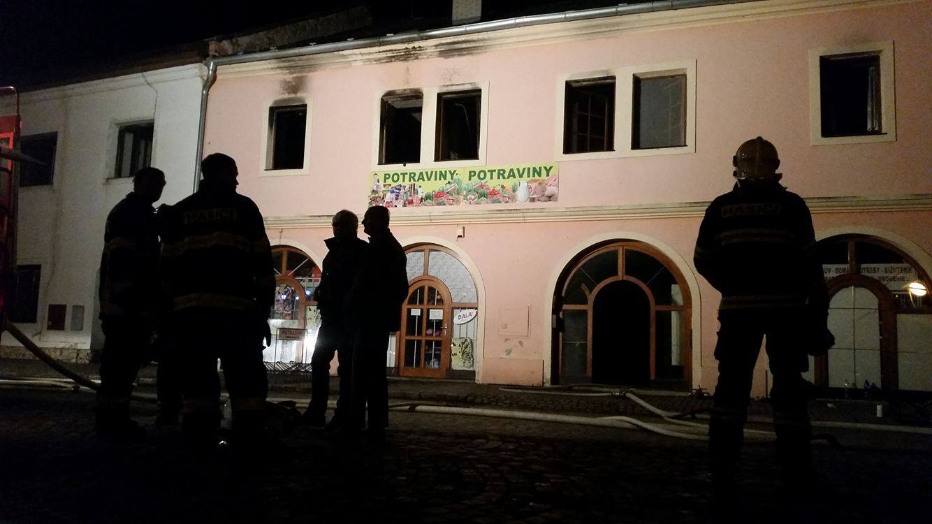 pozar bytu Tovačov