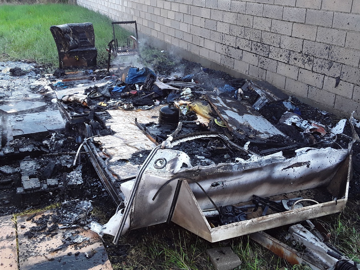 požár karavanu (2).jpg