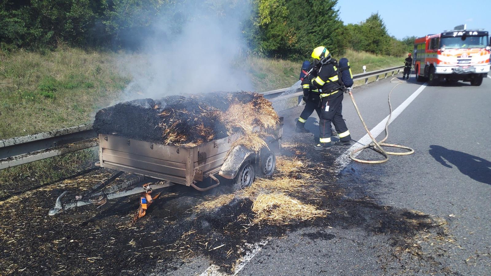 požár vozíku (2).jpg
