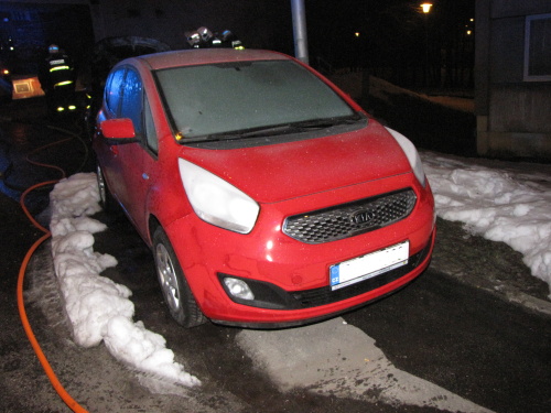 pozar2autaOVVyskovice (11).JPG