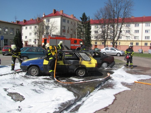 pozar3autaKarvina (1).jpg