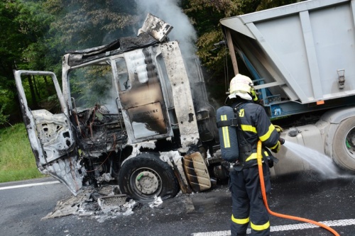 pozarMANmotorBrezovaII (11).jpg