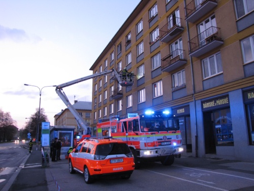 pozardumzachrana7zraneniKarvina (6).JPG