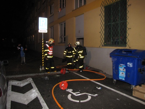 pozardumzachrana7zraneniKarvina (9).JPG