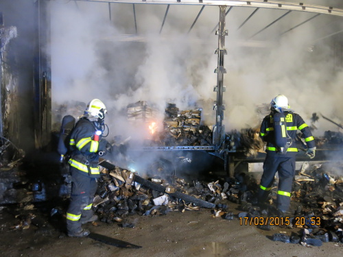 pozarkamionPLobuvOstrava (6).JPG