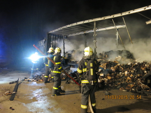 pozarkamionPLobuvOstrava (9).JPG