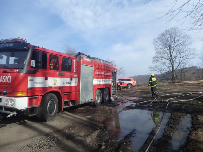 pozarles20haHostalkovy (6).jpg