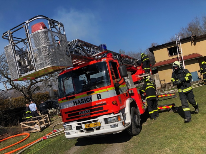 pozarpaleniklesti200tisic_Lichnov (6).jpg