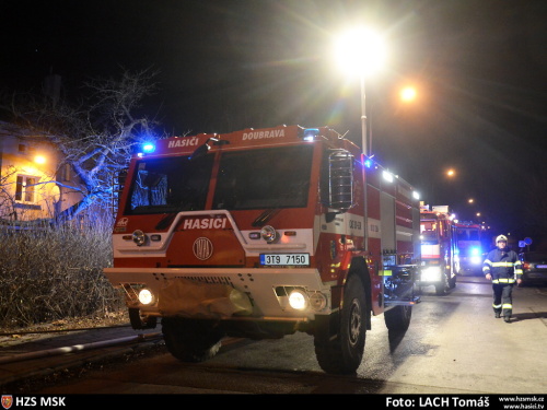 pozarstrechadumOrlova_II (3).JPG