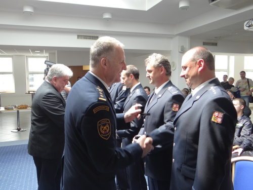 predaniZlatehozachranarskehokrize2015zaDNStudenka (10).JPG