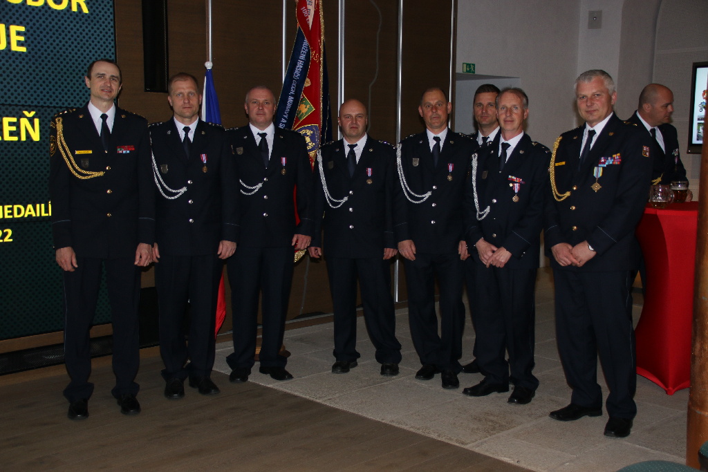 předávání služebních medailí  (5).JPG