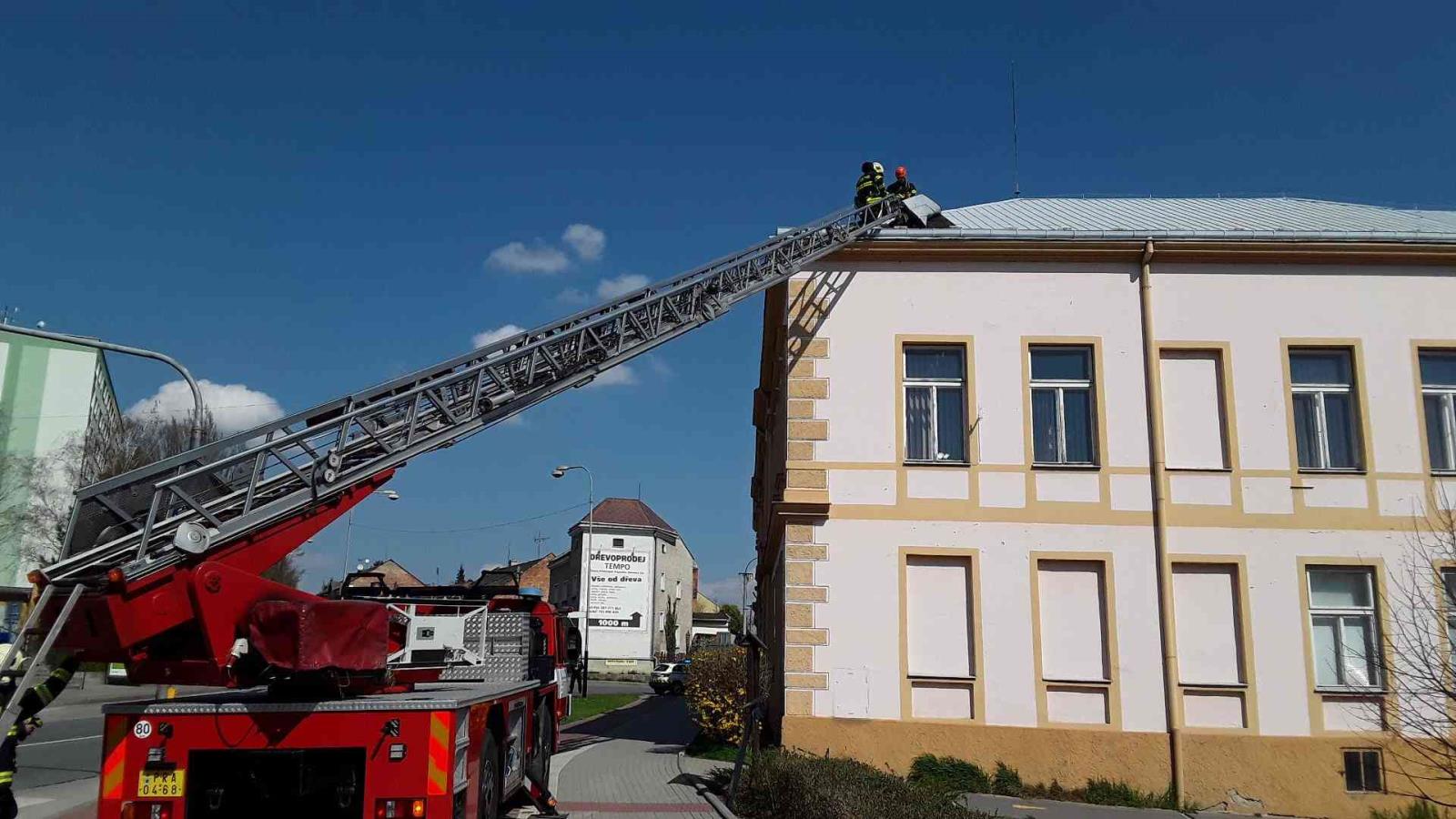silny vitr olomoucky kraj 4-4-2019