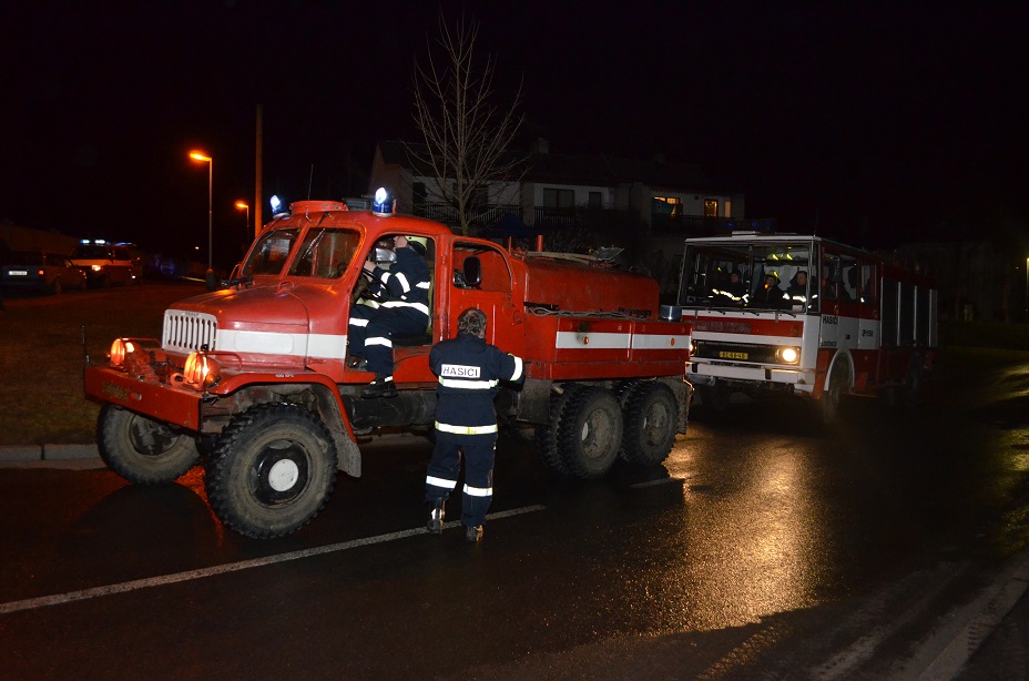 truhlárna/DSC_0490.JPG