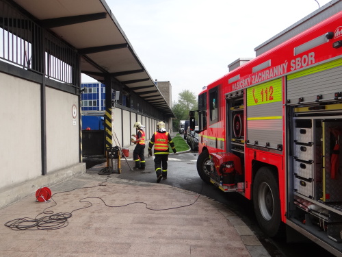 unikNL_dvur_postaOstrava (4).JPG