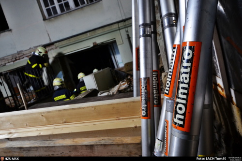 vybuchvilapatraniSenovuNJ_Lach (2).JPG