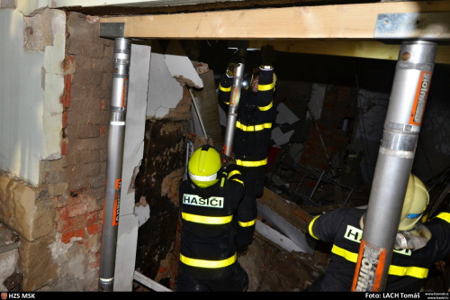 vybuchvilapatraniSenovuNJ_Lach (5).JPG