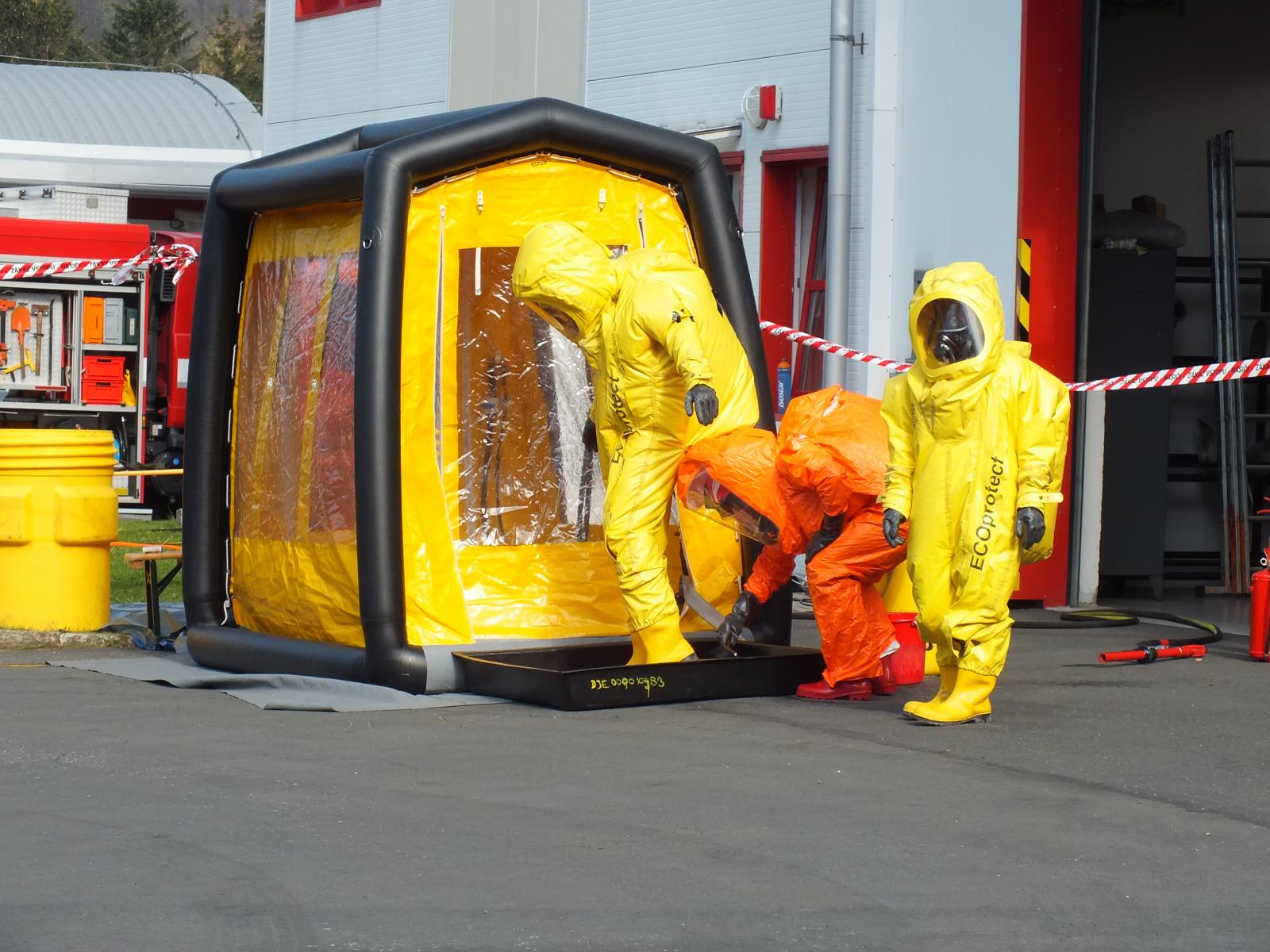 výcviky na nebezpečné látky