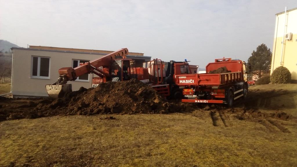 zemní práce - Tišnov.jpg