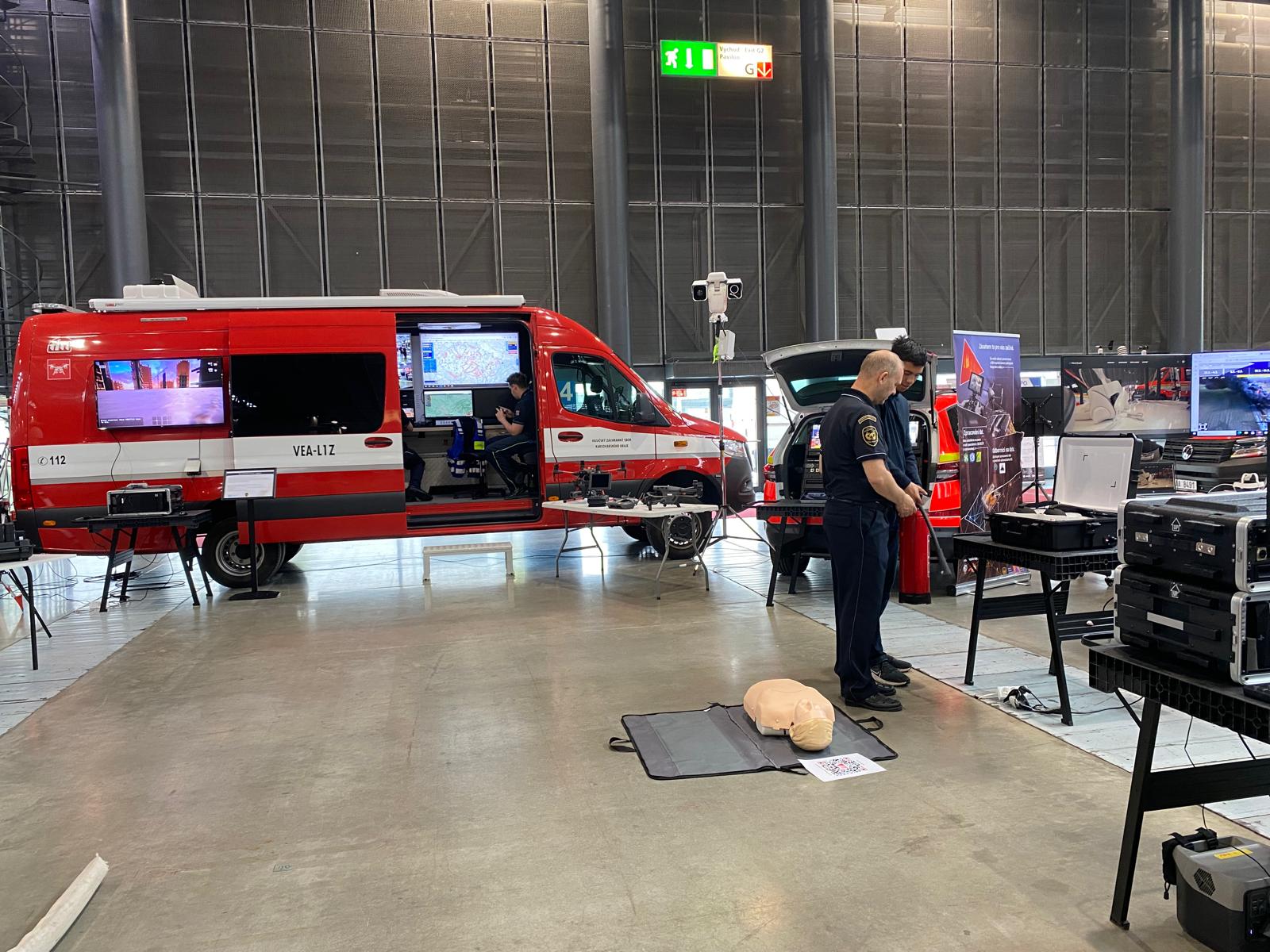 Na brněnském výstavišti odstartoval veletrh PYROS - Hasiči představují moderní techniku, drony i systém pro digitální řízení zásahů