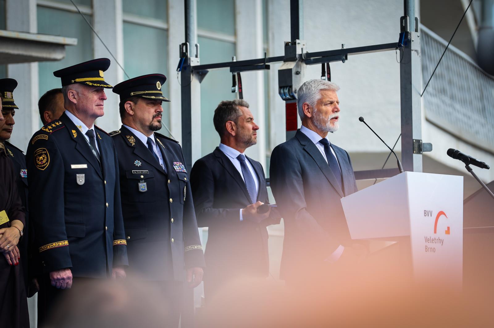 Na brněnském výstavišti odstartoval veletrh PYROS - Hasiči představují moderní techniku, drony i systém pro digitální řízení zásahů