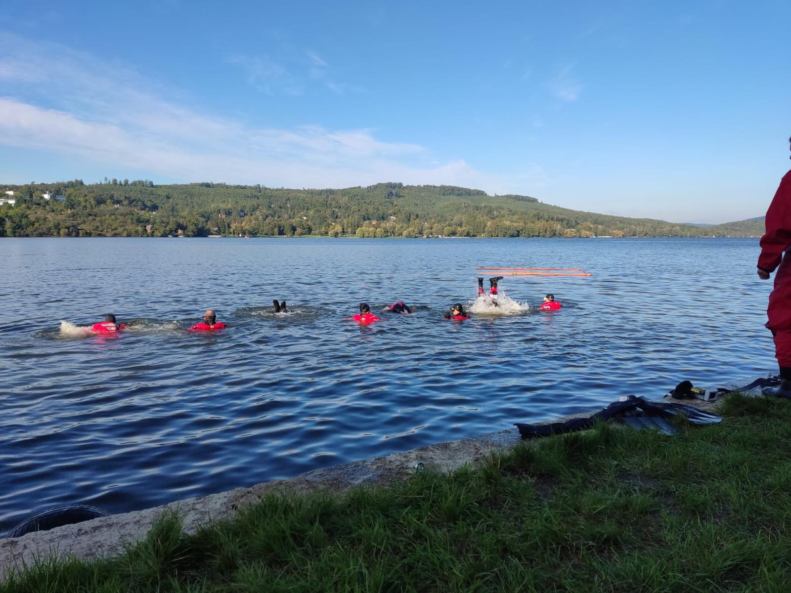 Výcvik hlavních instruktorů pro práci na vodě a zamrzlých hladinách z HZS krajů a dalších organizačních složek HZS ČR