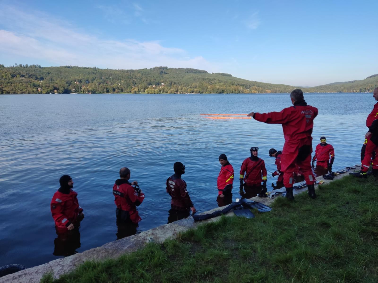 Výcvik hlavních instruktorů pro práci na vodě a zamrzlých hladinách z HZS krajů a dalších organizačních složek HZS ČR