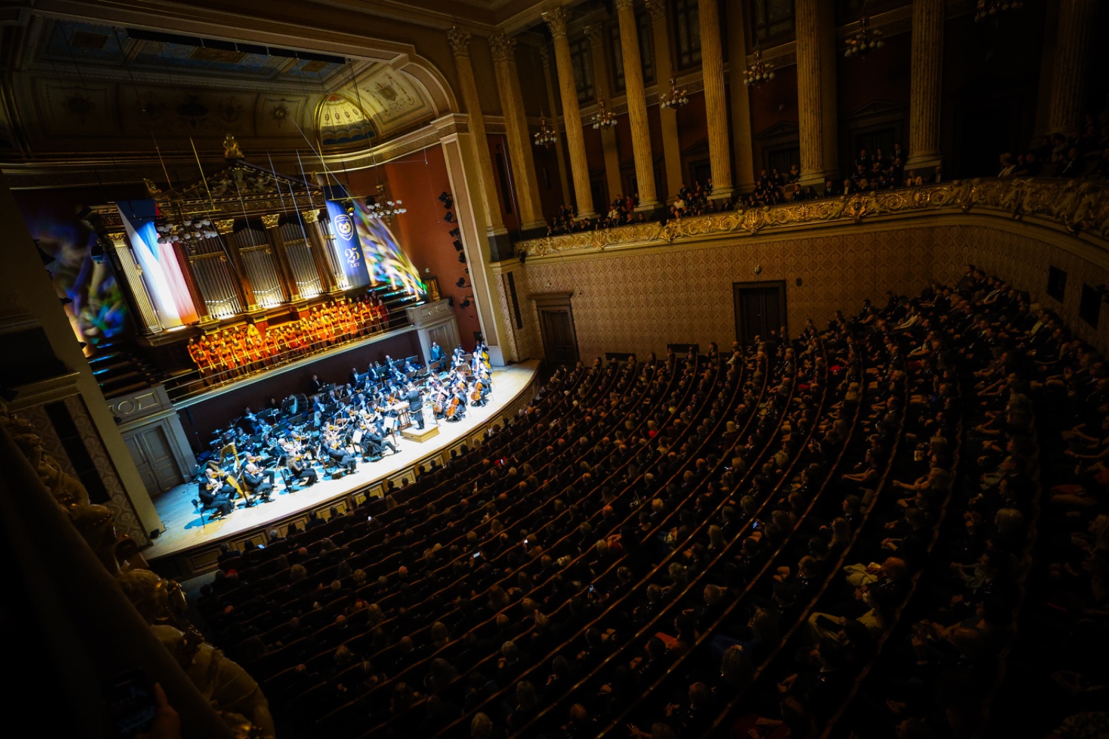 Slavnostní koncert k výročí 25 let nového uspořádání HZS ČR - pozvání přijali významné osobnosti nejen z HZS ČR